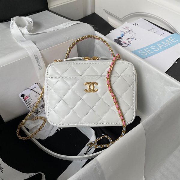 Ch*el vanity case