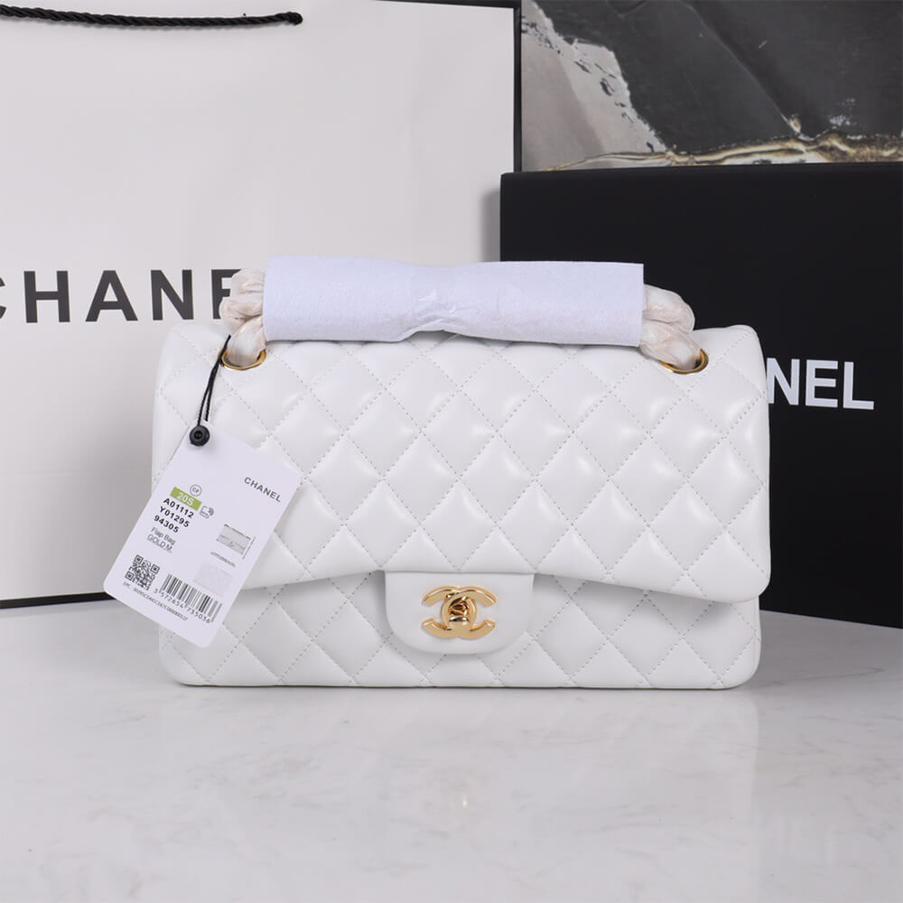Ch*el classic flap medium