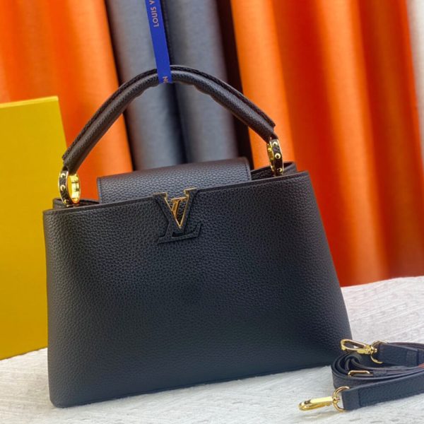 LV Capucines PM