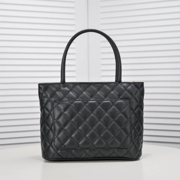 Ch*el medallion tote bag