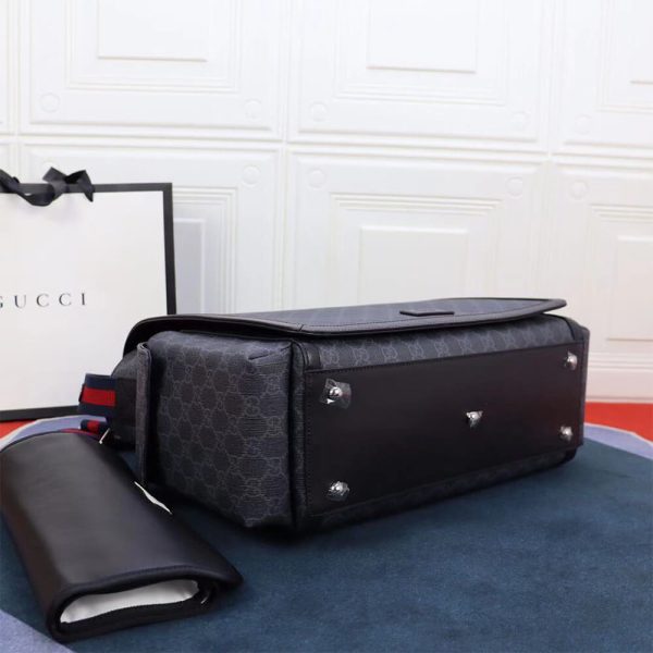 gg S*p*e diaper bag