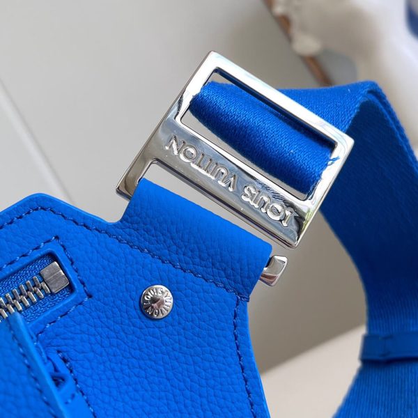 LV Takeoff Slingbag